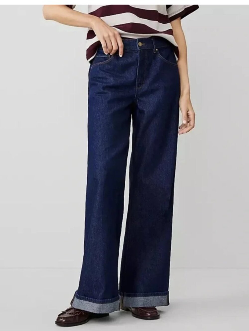 ANN TAYLOR The Palazzo Mid Rise Cuffed Hem Jeans Size 12